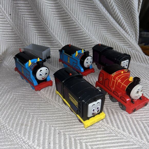 Fisher Price Thomas & Friends Motorize Engine Lot‎ C1 - Picture 1 of 3